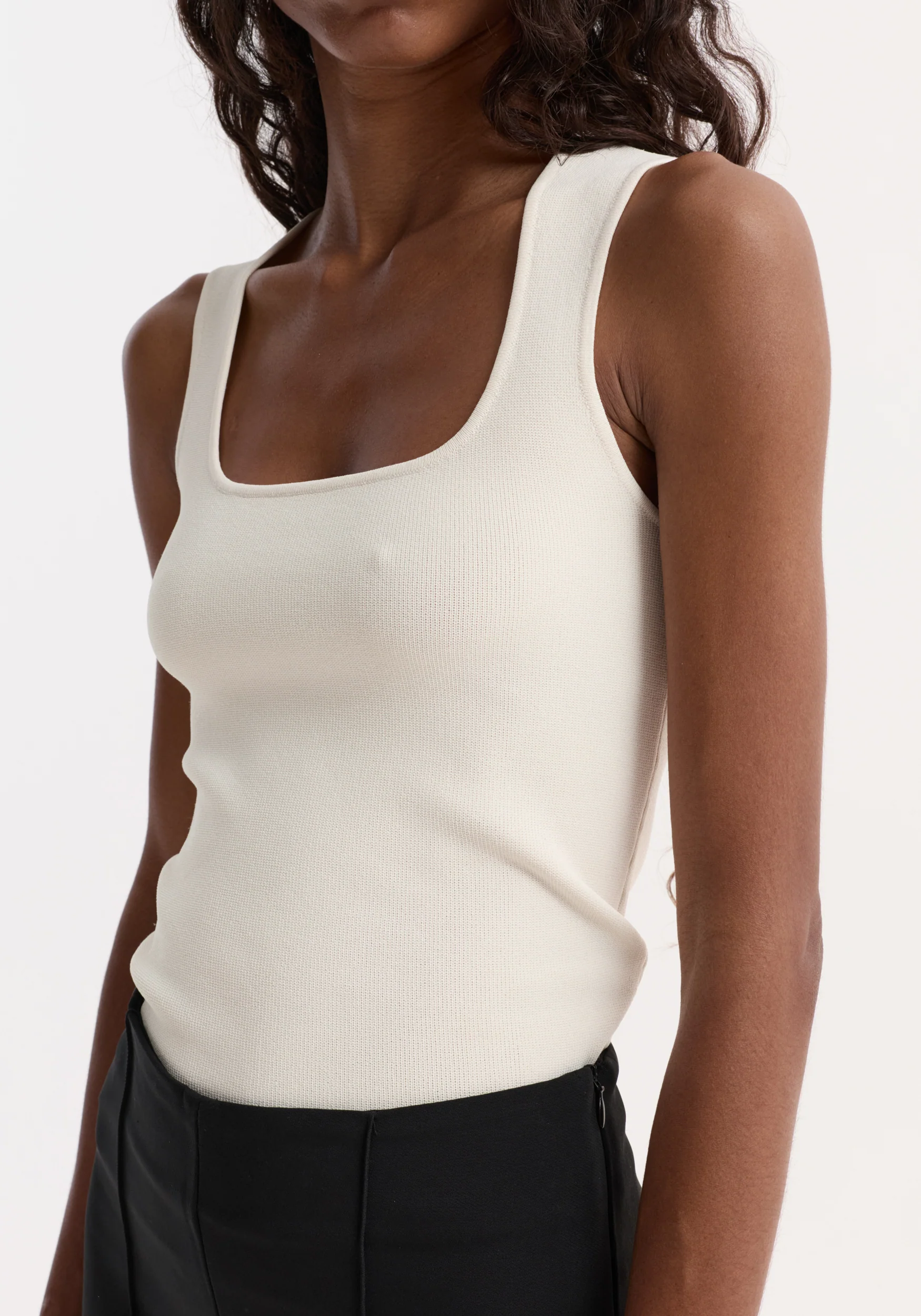 Bustier shaped knitted top | off white - Image 3