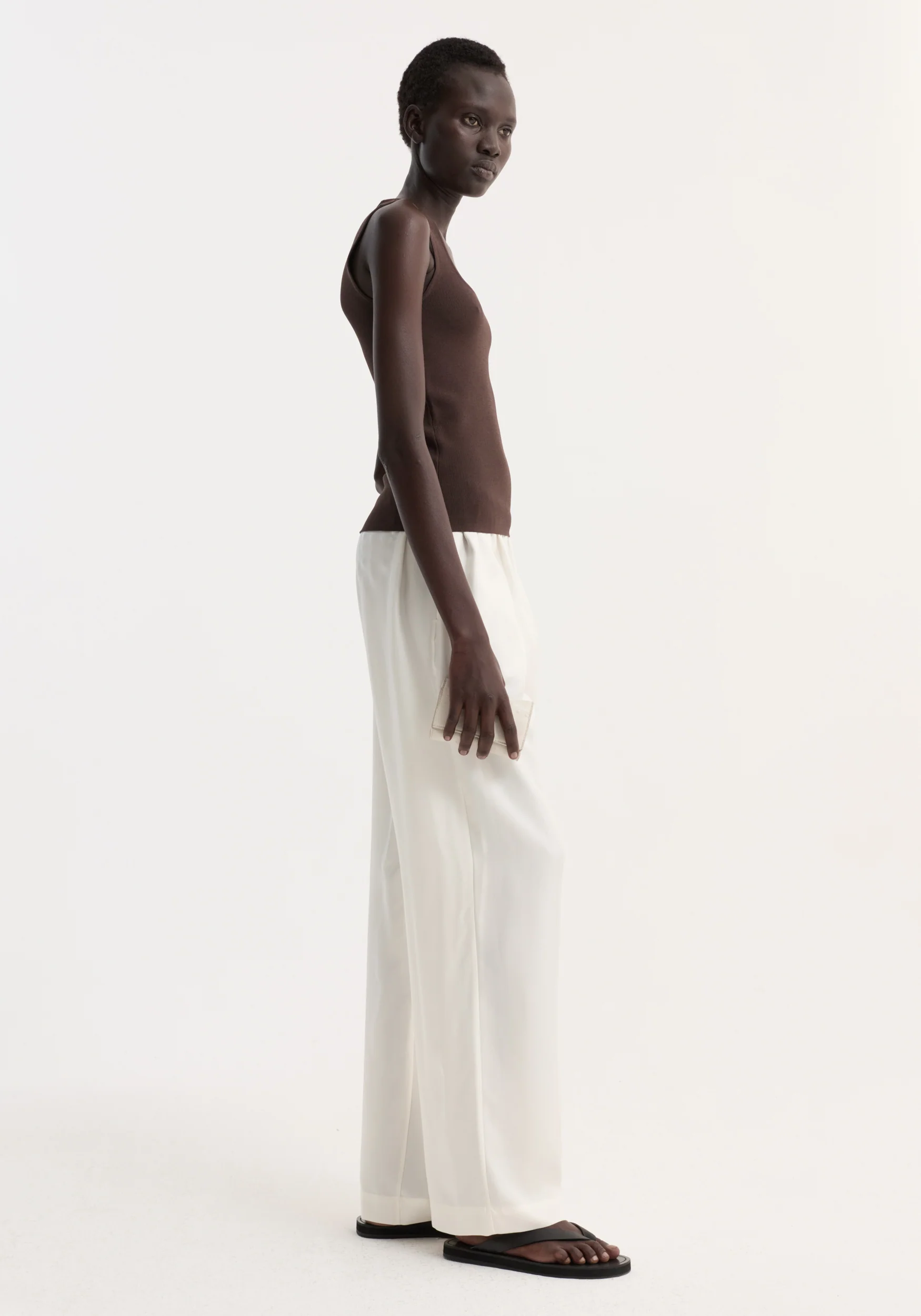 Bustier shaped knitted top | dark chocolate - Image 4