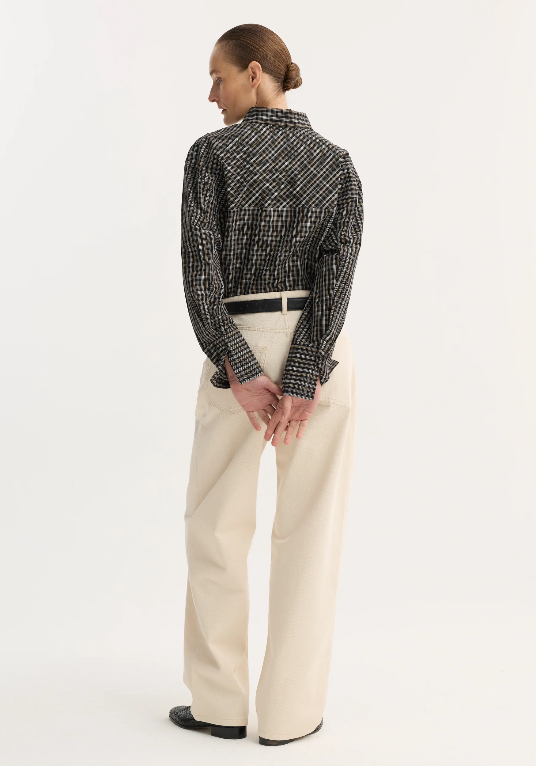 Checked shaped shirt | black / brown check - Image 5