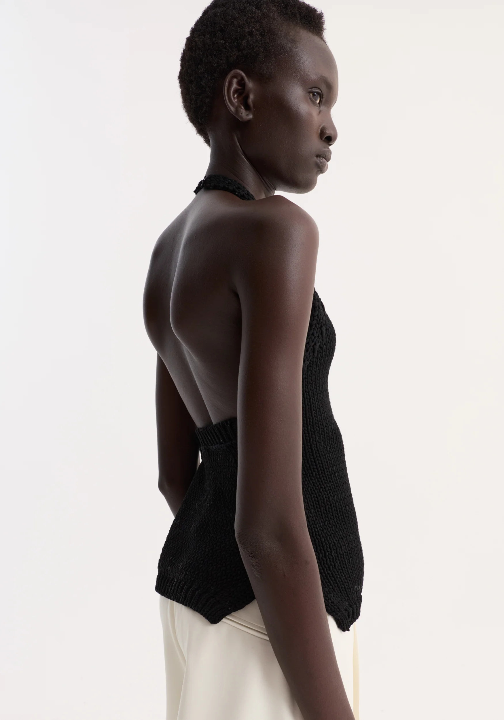 Chunky knit halter top | black - Image 3
