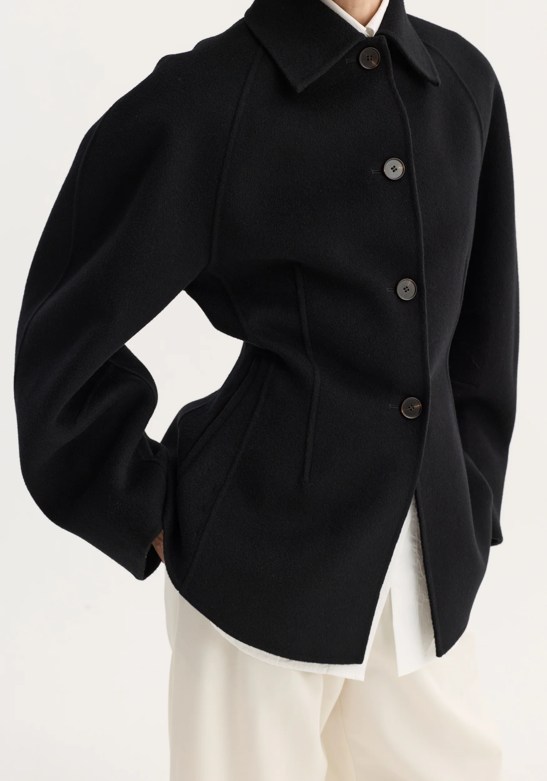 Double-faced sculptural jacket | black - Image 3
