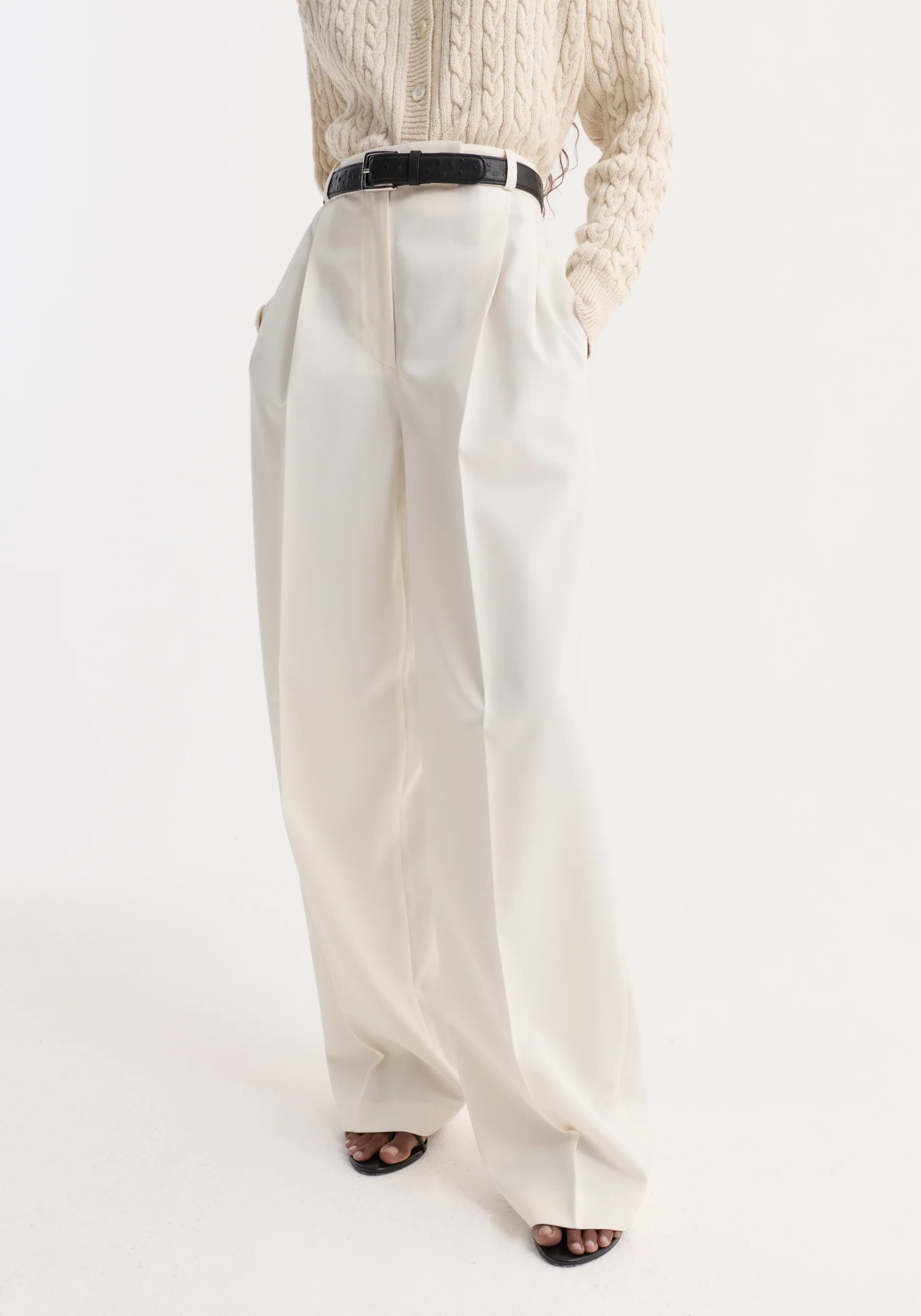 Mid-waist tailored trousers | off white - Image 3