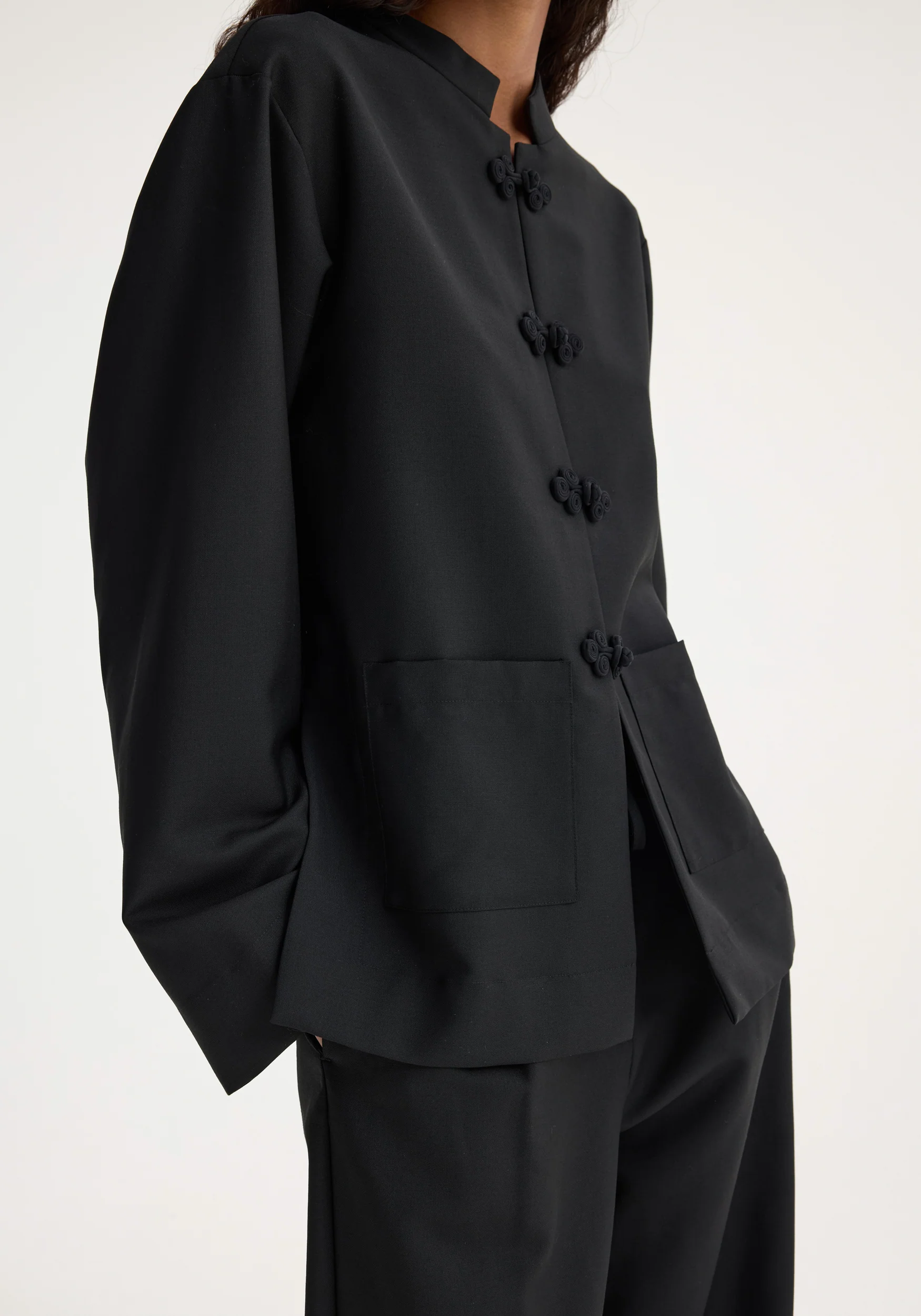 Pankou closure jacket | black - Image 4