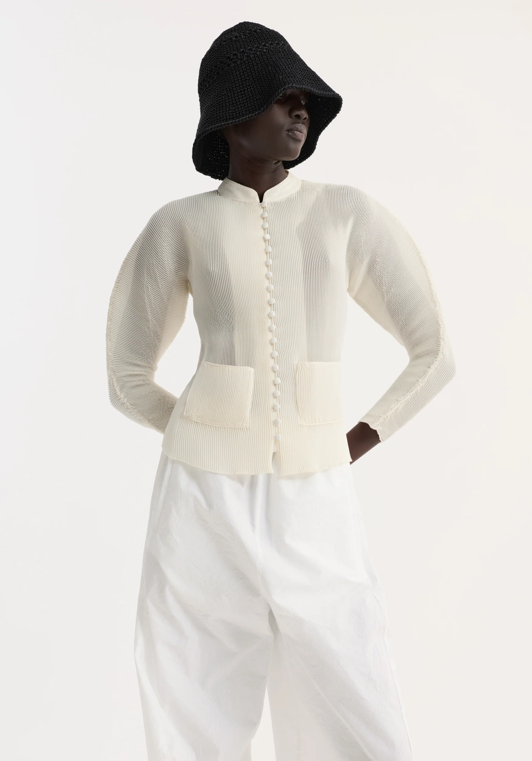 Plissé cardigan | cream - Image 3