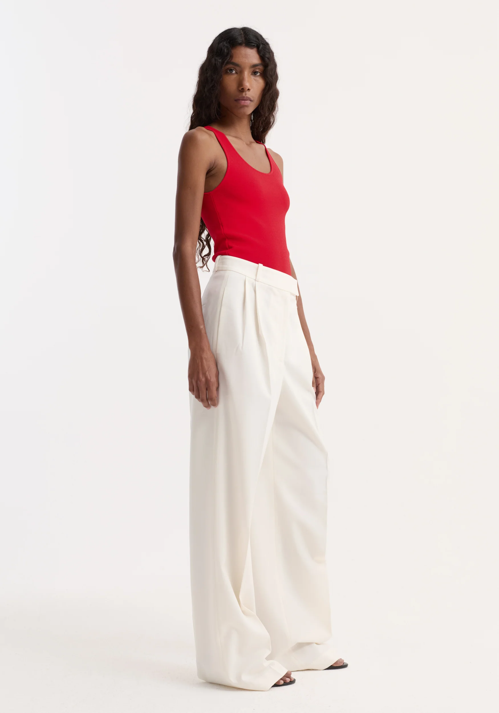 Scoop neck knitted top | red - Image 4