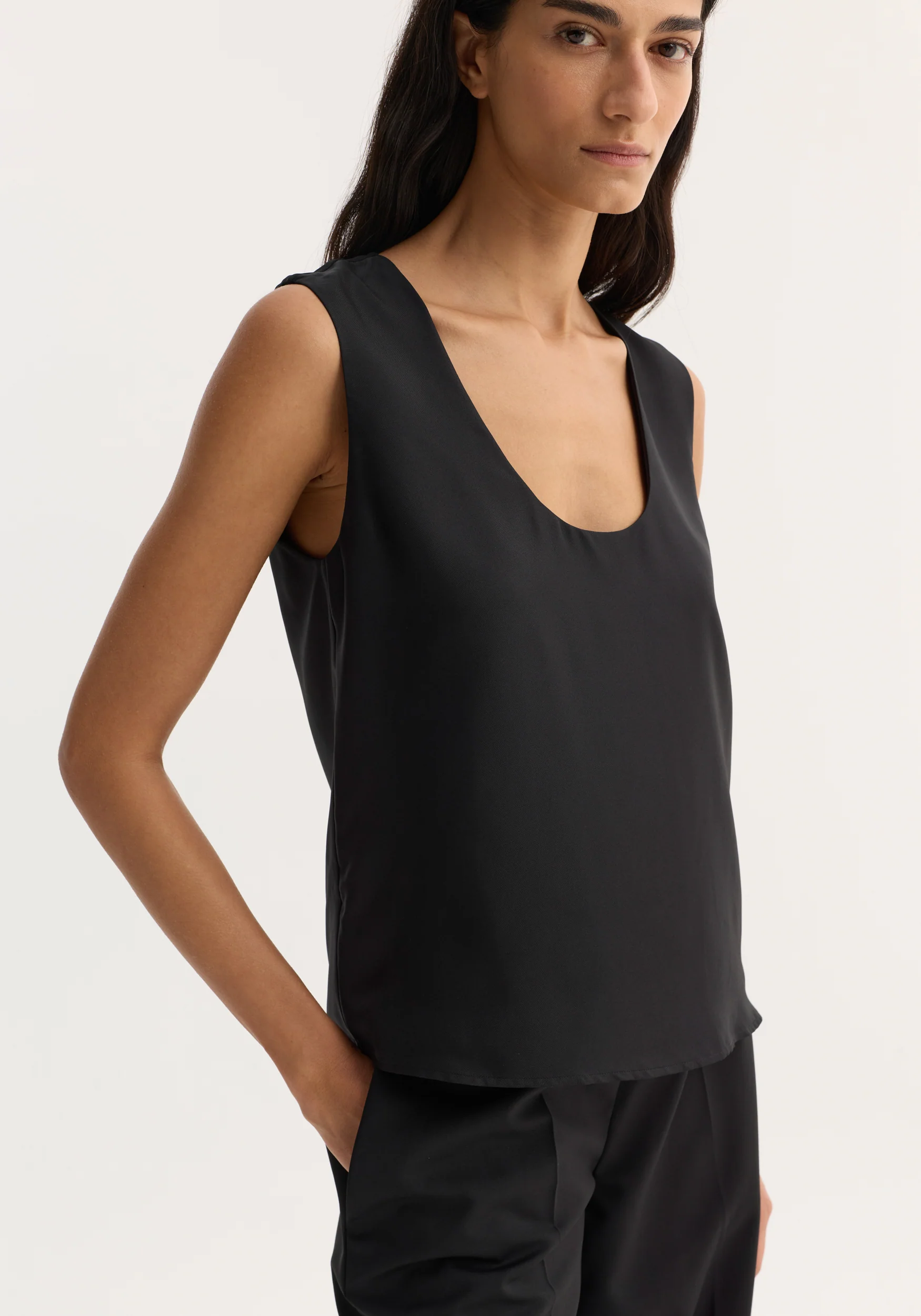 Scoop-neck silk top | black - Image 3