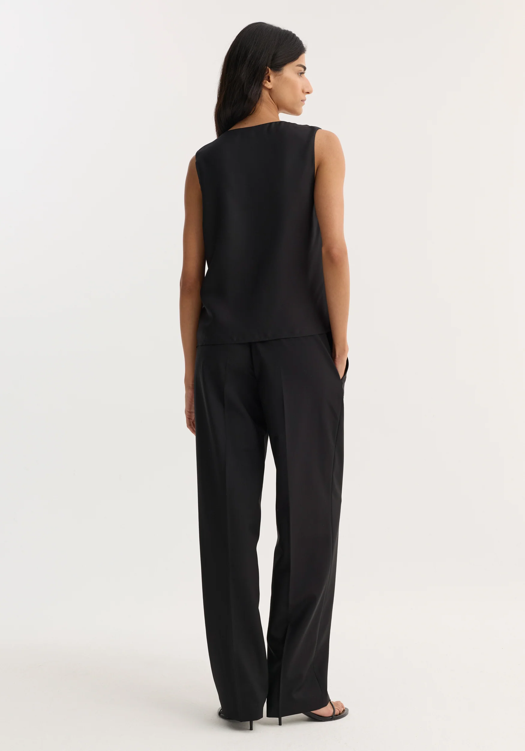 Scoop-neck silk top | black - Image 5