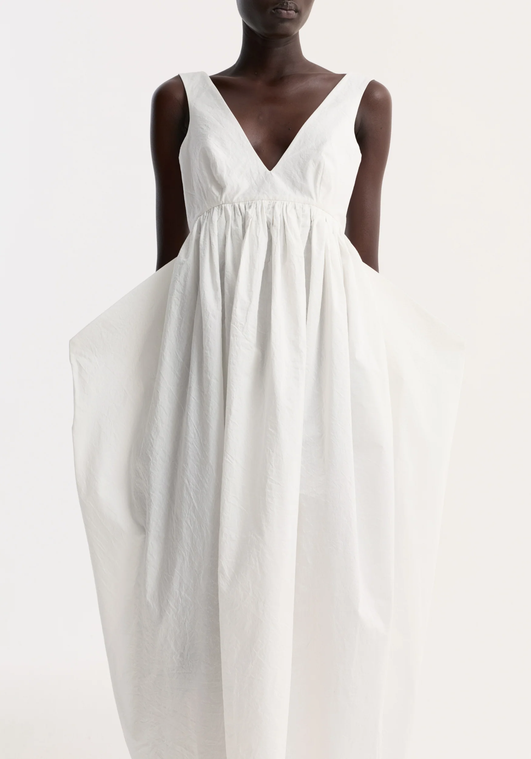 Sculptural textured cotton dress | off white - Image 3