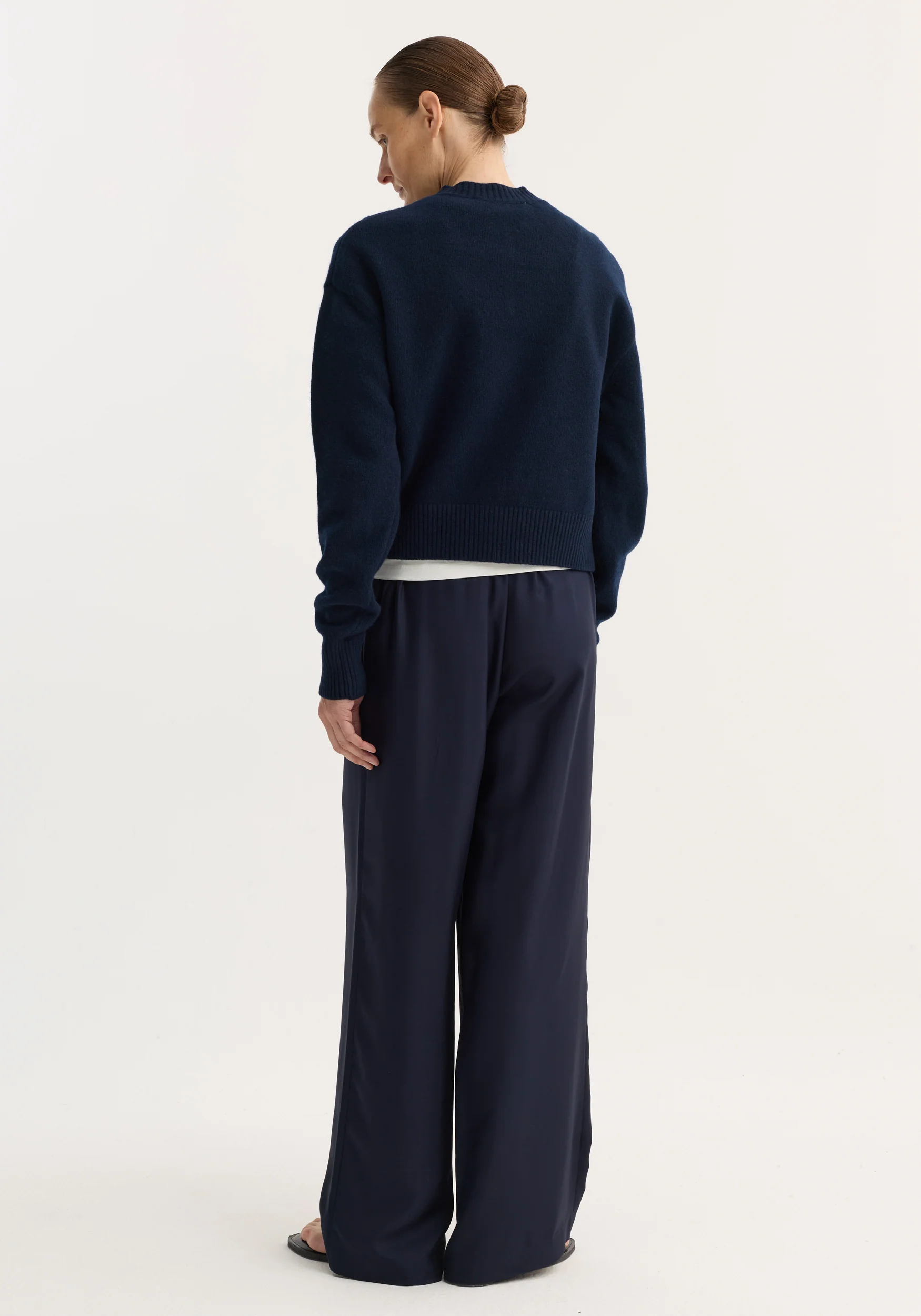 Short boiled cardigan | navy - Image 5