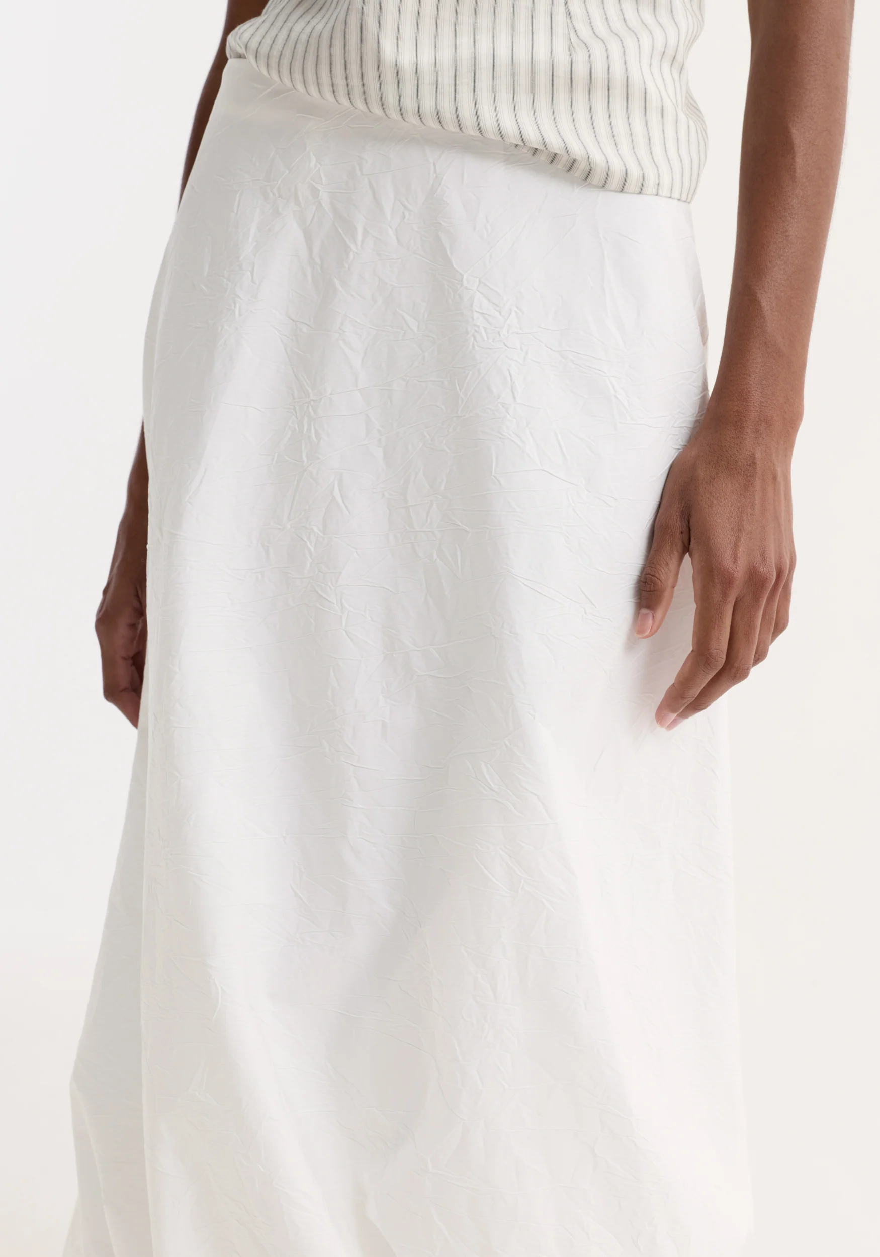 Twisted crushed cotton skirt | optic white - Image 3